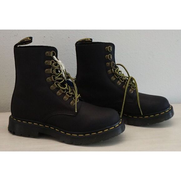 Dr. Martens Women's Sz 6 Black 1460 Pascal Wanama 8-Eyelet Combat Boots - Picture 5 of 7